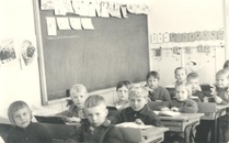VUODELTA 1959-1960 "EKALUOKKALAISIA"
(MARKKU UKKONEN)